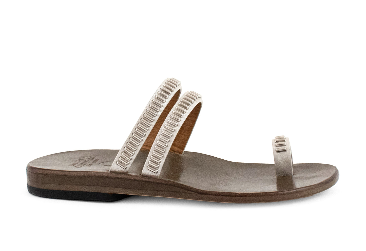 Sumi Sandal