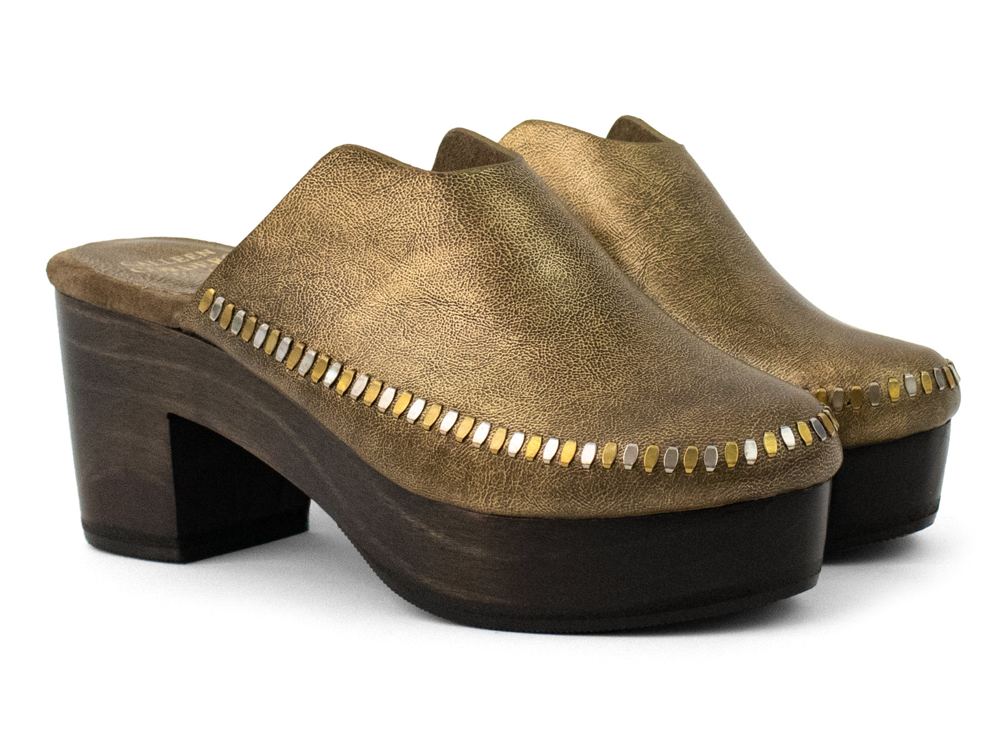 Macci Clog