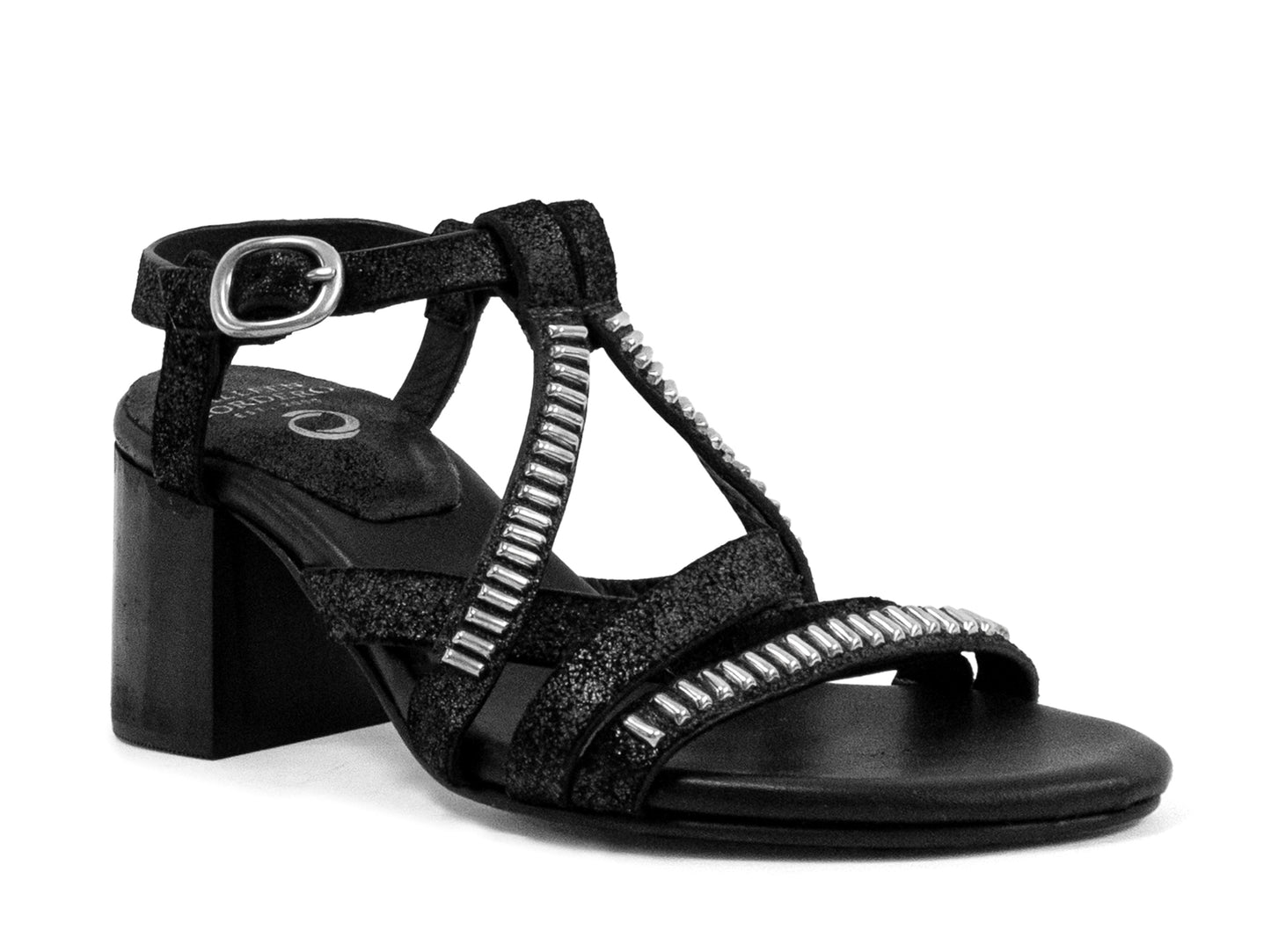 Desi  Heel