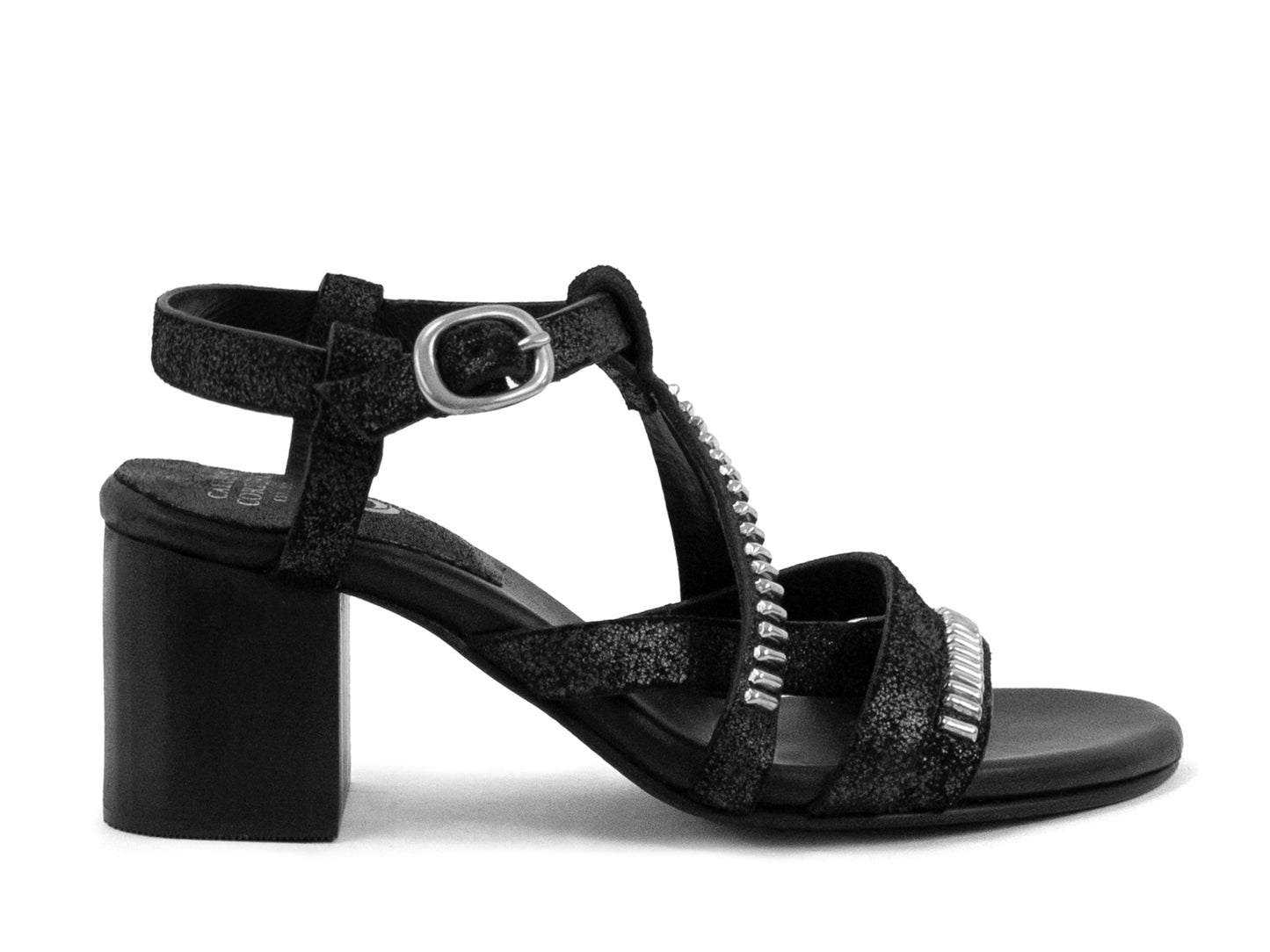Desi  Heel