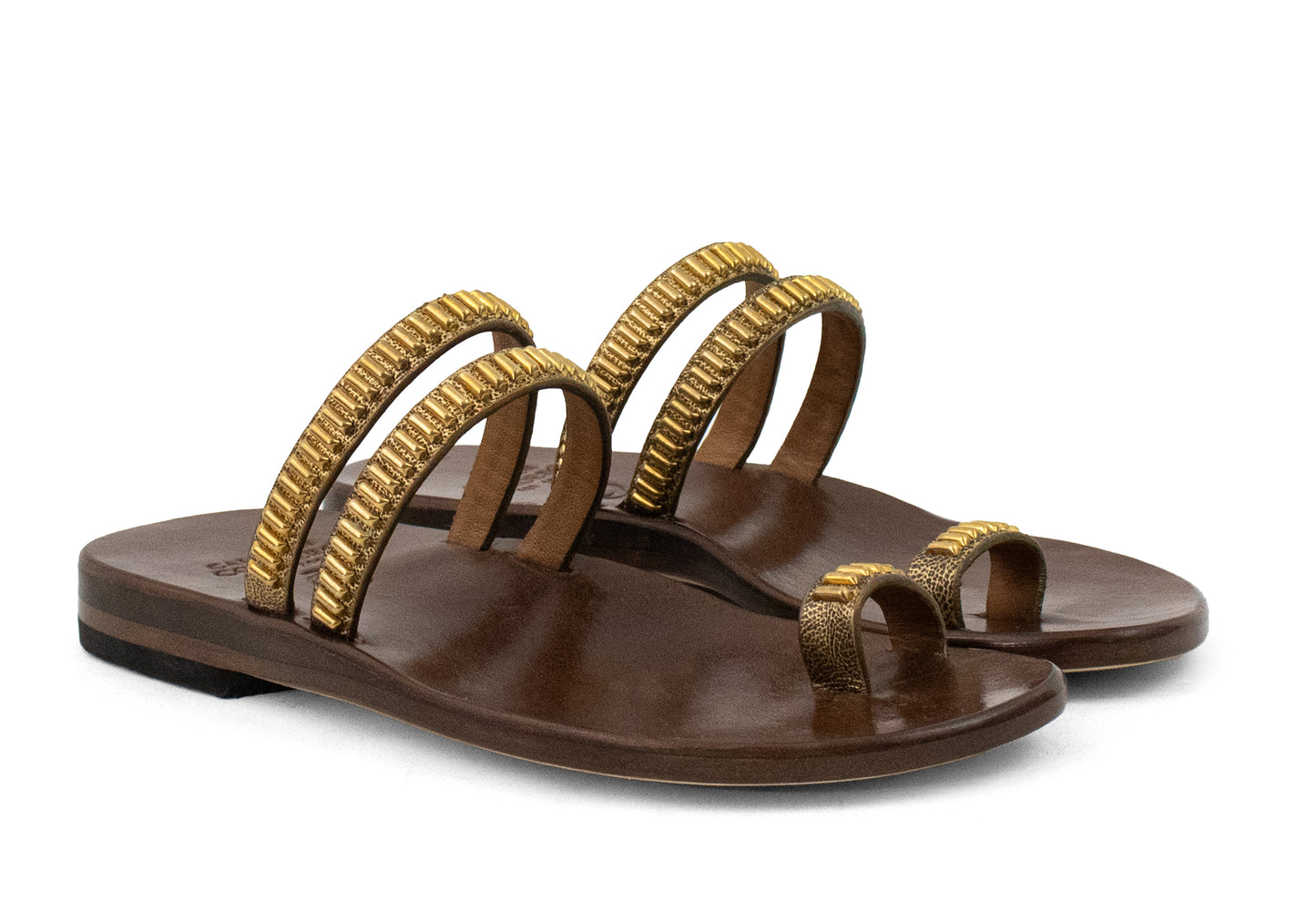 Sumi Sandal